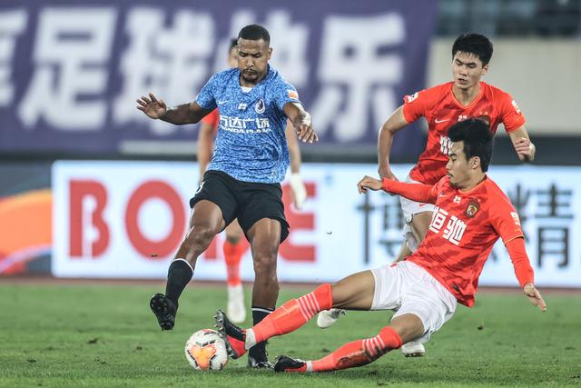 数说世界杯48强：C罗非最年长 曼城19人创纪录 73岁名帅第5次参赛